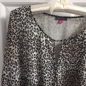 Vince Camuto leopard print top